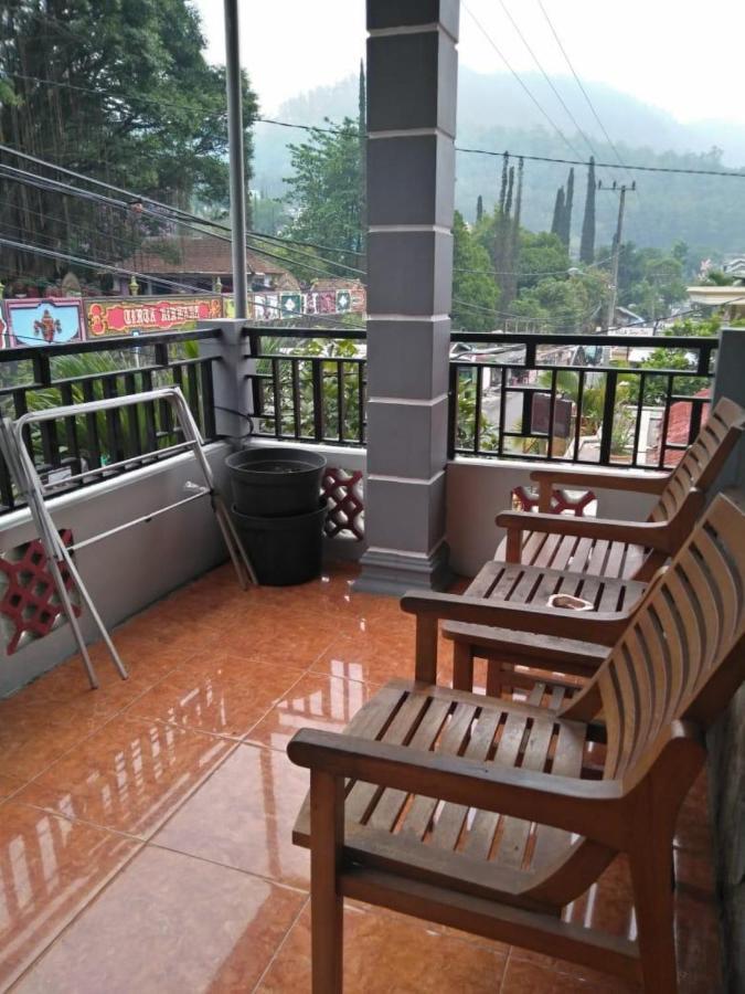 Villa Trijaya Batu  Zewnętrze zdjęcie